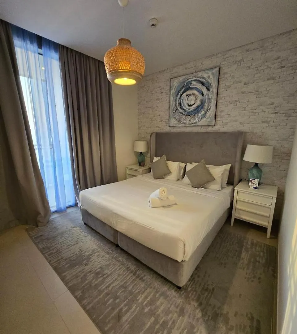 5242 Tower 2 Dubai Marina - Infinity Homes Apartment
